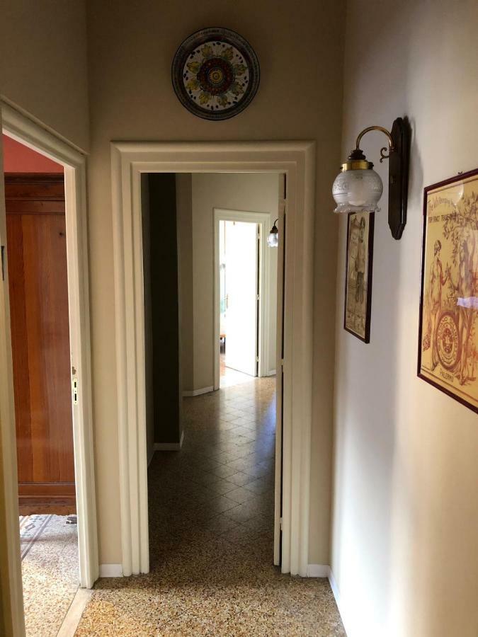 Al Teatro Biondo Guest House パレルモ エクステリア 写真